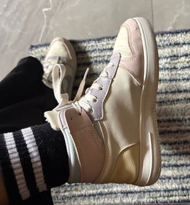 White Sneakers - Casual &amp; Comfortable