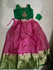 Lehenga Choli Set