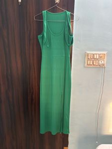 URBANIC Green Ribbed Top