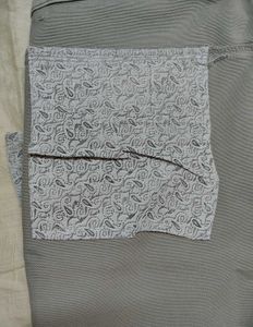 Stylish Grey Chinos - Comfortable &amp; Versatile