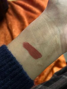 ELLE 18 Bubble Gum Lip Cloud