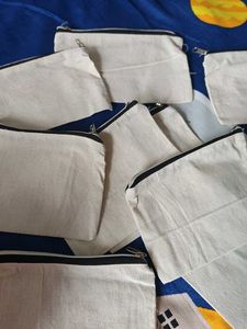 10 plain cotton pouches