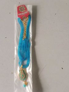 Elegant Blue Beaded Necklace with Pendant