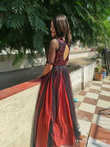 Party Wear Gaun