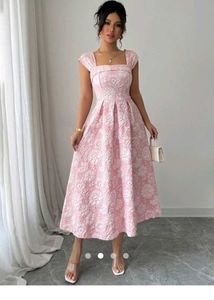 Elegant Pink Floral Midi Dress