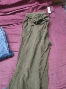 Comfortable Green Joggers