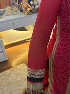 Elegant Pink &amp; Gold Embroidered Kurta