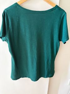 Cotton On V-Neck T-Shirt