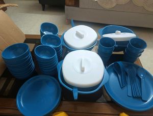 Complete Blue Dinnerware Set  Gugam brand