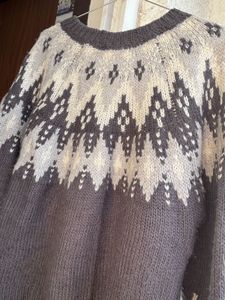 Cozy Patterned Pullover Sweater