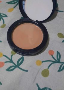 Maybelline Fit Me Matte + Poreless Pressed Powder