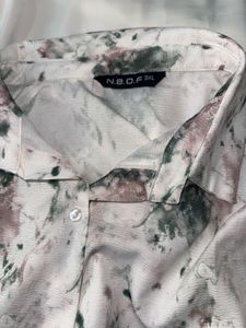 Abstract Print Button-Up Shirt