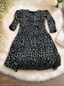 Chic Leopard Print Dress👗🤩✨🖤