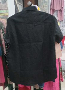 Black H&amp;M Shirt