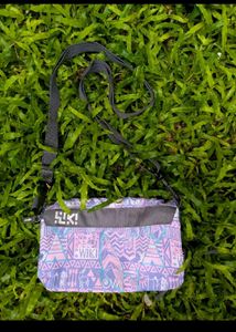 ⋆˚꩜｡Wildcraft sling-Bag + charm⋆˚꩜｡