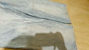 Light Wash Ripped Wide Leg Jeans