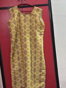 Yellow Printed Sleeveless Kurta