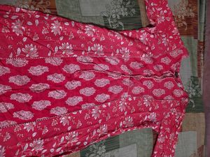 Beautiful Pink Floral Print Kurta