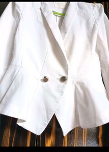White Blazer - Basic