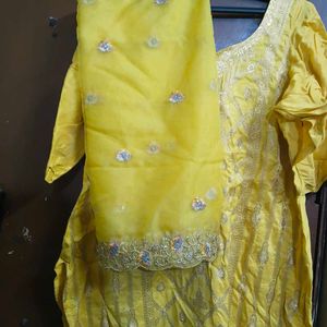 Elegant Yellow Kurta Set with Dupatta