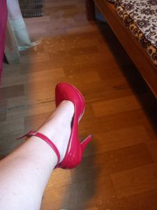 Chic Patent Heels