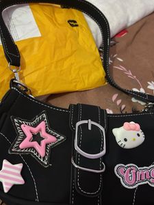 Hello Kitty sling bag