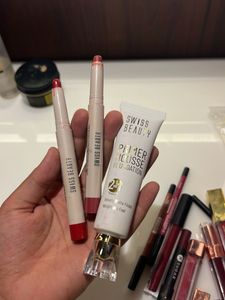 Swiss Beauty Foundation & Lipsticks Bundle