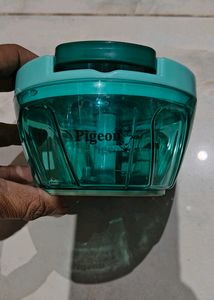 Pigeon Handy Chopper Mini 600ml Capacity