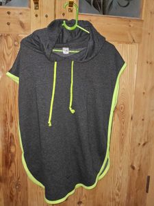 Sleeveless Hoodie Tunic Top