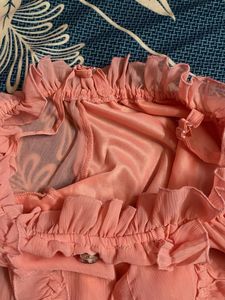 Chic Ruffled Cold Shoulder Top
