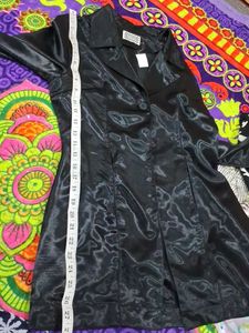 Satin Blazer with two pockets
