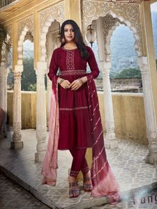 Elegant Embroidered Maroon Kurti Set