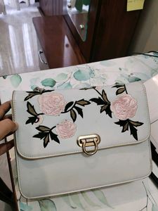 Cute Floral Embroidered Handbag