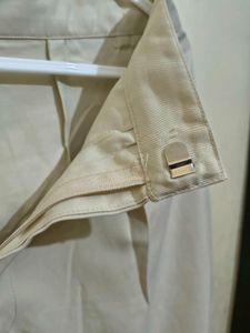 new Cream Wide-Leg Pleated Pants