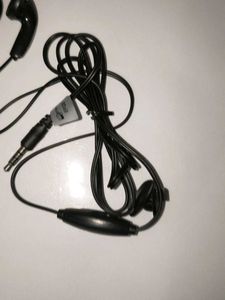 Micromax OG Type - A Charger &amp; Earphones