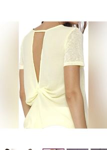 Vero ModaWomens Round Neck Cutout Back SelfPrinted