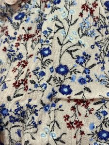 New Beautiful Sleeveless Shirt With Front Knot