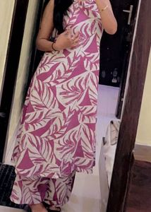🤍🩷Pink & White Floral Kurta Set