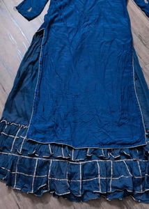 Elegant Teal Embroidered Kurta with Tiered Skirt