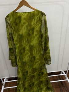 Flowy Green Abstract Print Maxi Dress