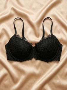 New Elegant Black Lace Bra