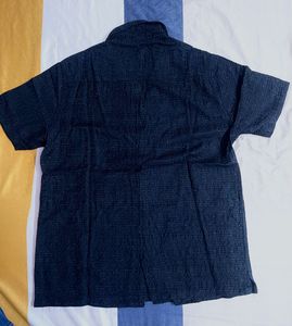 Textured Black Beach Shirt