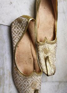 🌟🌟New ☀Golden Juties for Boys .go with Ethnic 🌟