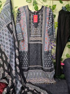 Printed Kurta Set with Dupatta L and xxl