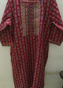 Maroon Printed Kurta