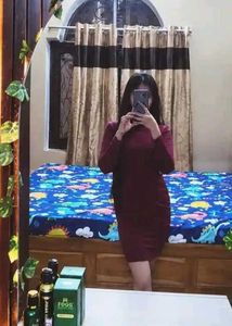 Maroon Turtleneck Long Sleeve Dress