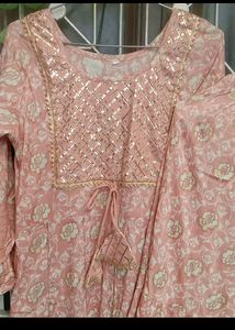 Women Kurta Set &amp; Suit