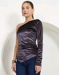 One - Shoulder Full Sleeve Side Ruched Fitted Top