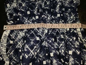 👗 Stylish Blue &amp; White Patterned Tie-Waist Dress