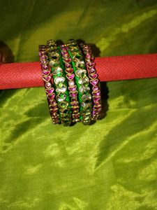 Exquisite Kundan &amp; Emerald Bangles Set